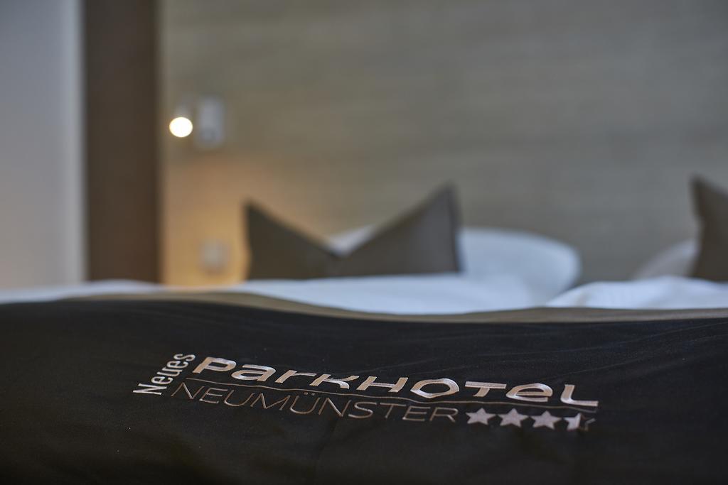 Neues Parkhotel Neumünster Exterior foto